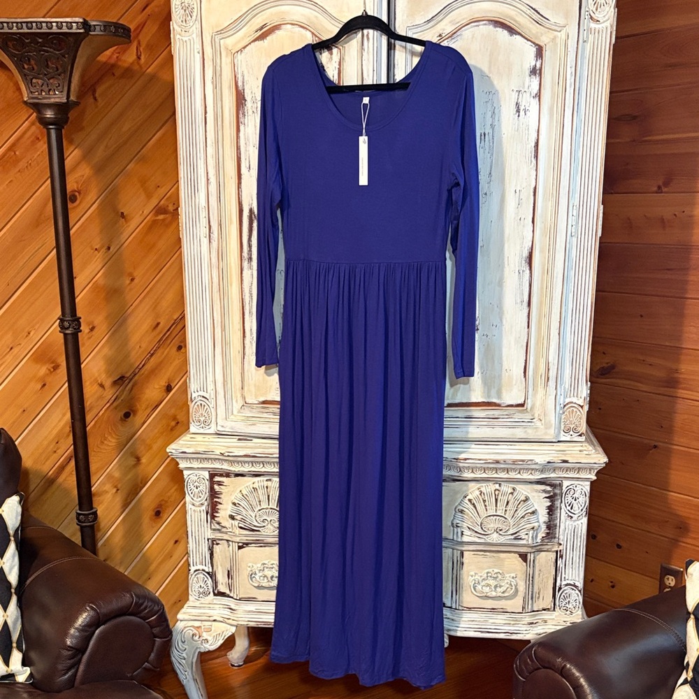 Elegant Blue Long Sleeve Dress